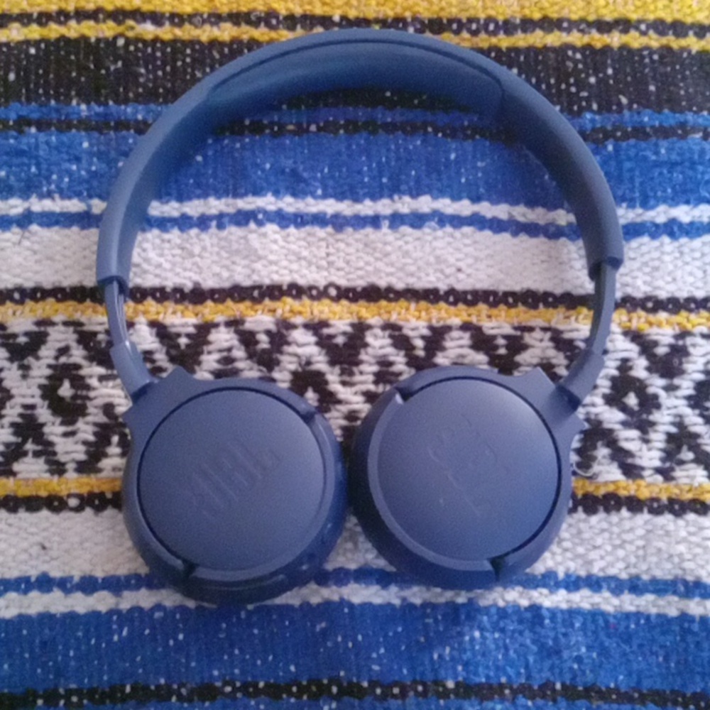 JBL TUNE660NC